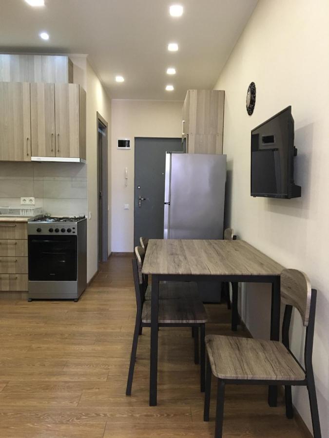 Cosy Apartment Near The Sea บาทูมิ ภายนอก รูปภาพ